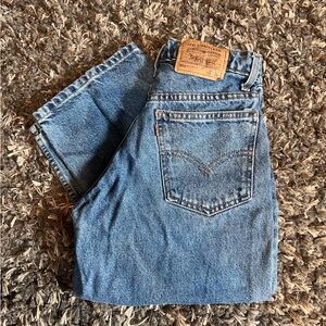 VINTAGE LEVIS 562 STUDENT FIT